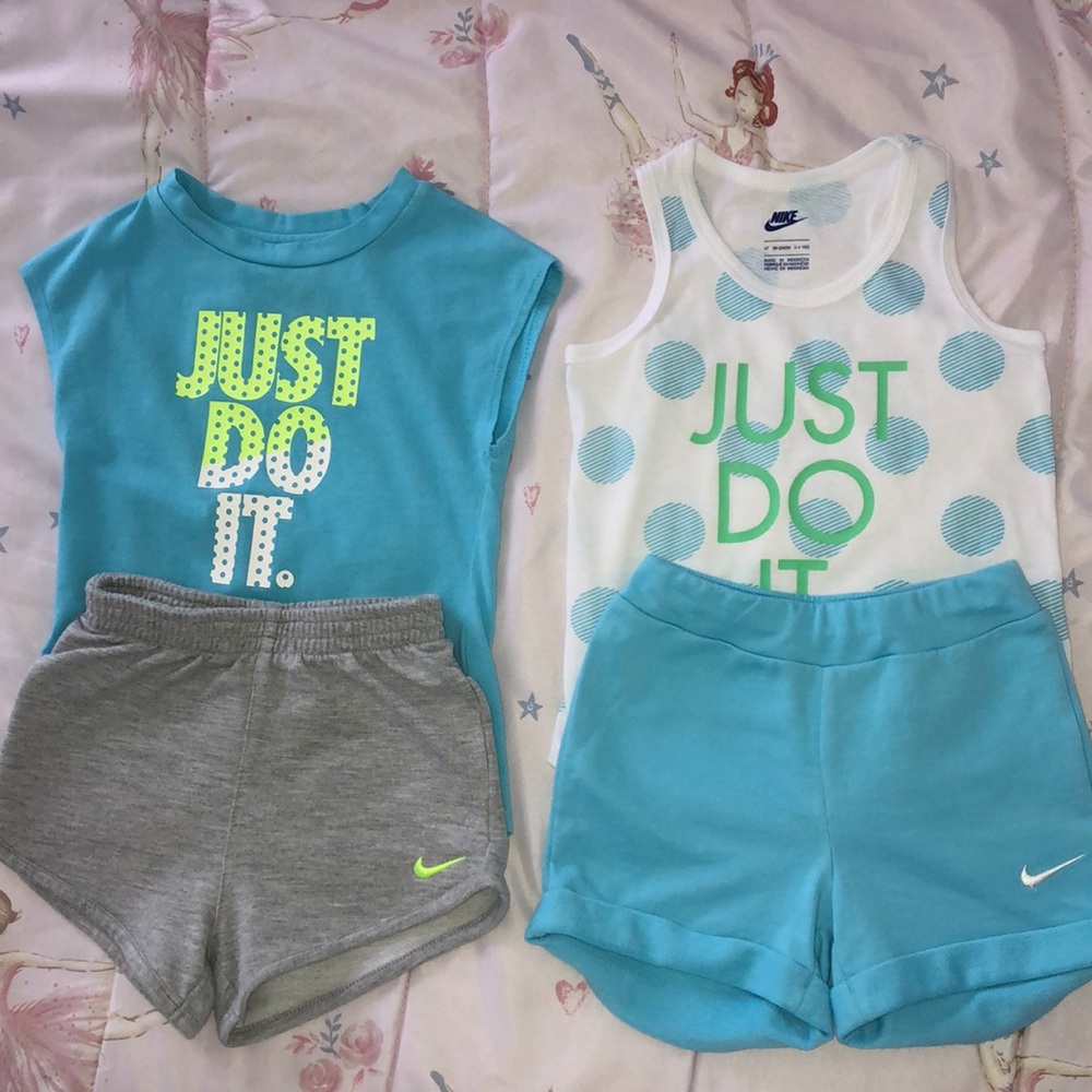 2 Nike outfits